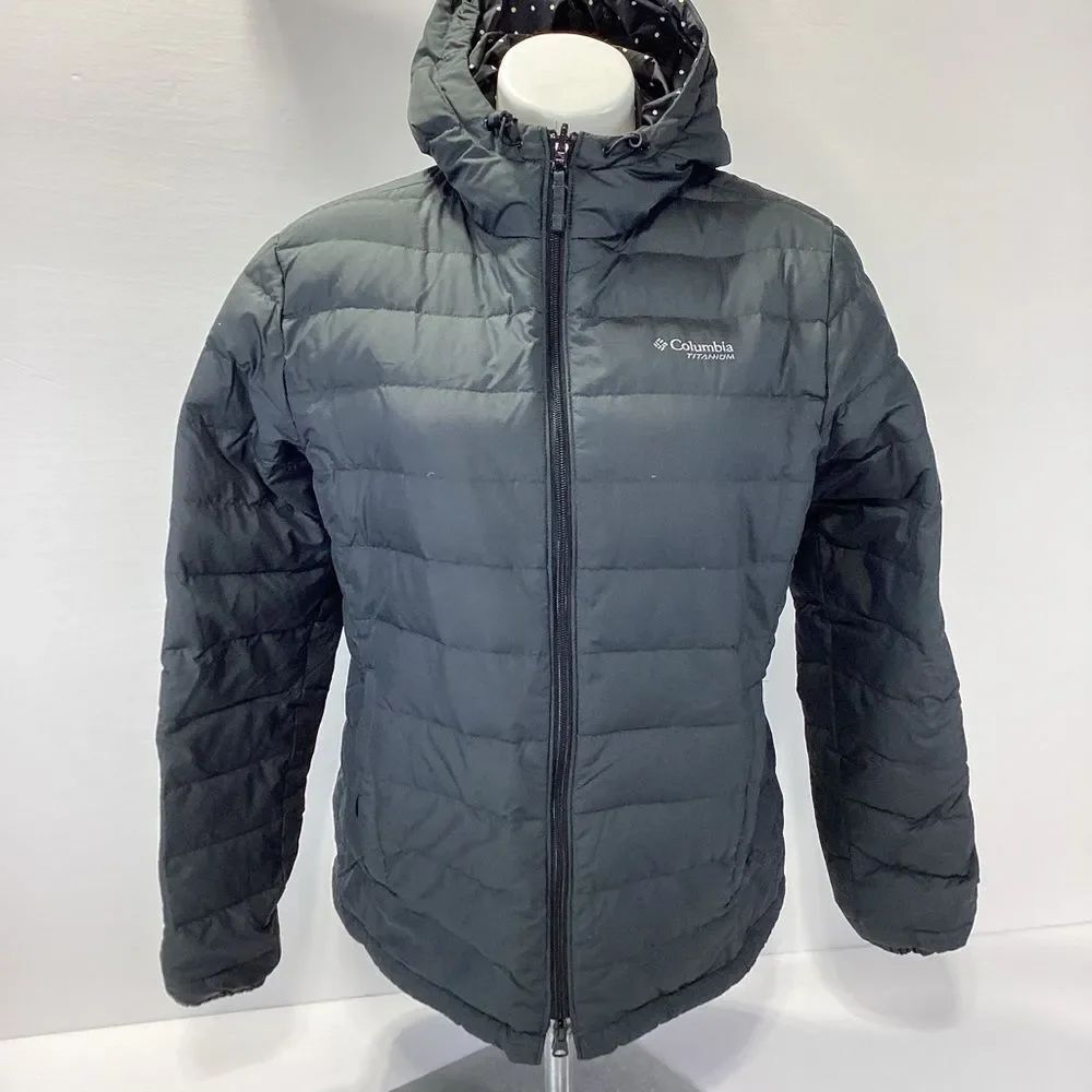 Columbia Down Puffer Reversable Coat Gray and Polka Dot Women’s Size L
